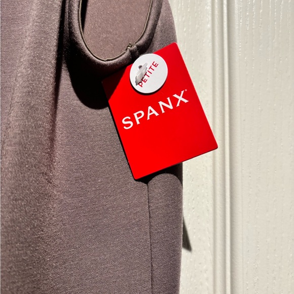 SPANX Air Essentials Jumpsuit NWT - Picture 2 of 3